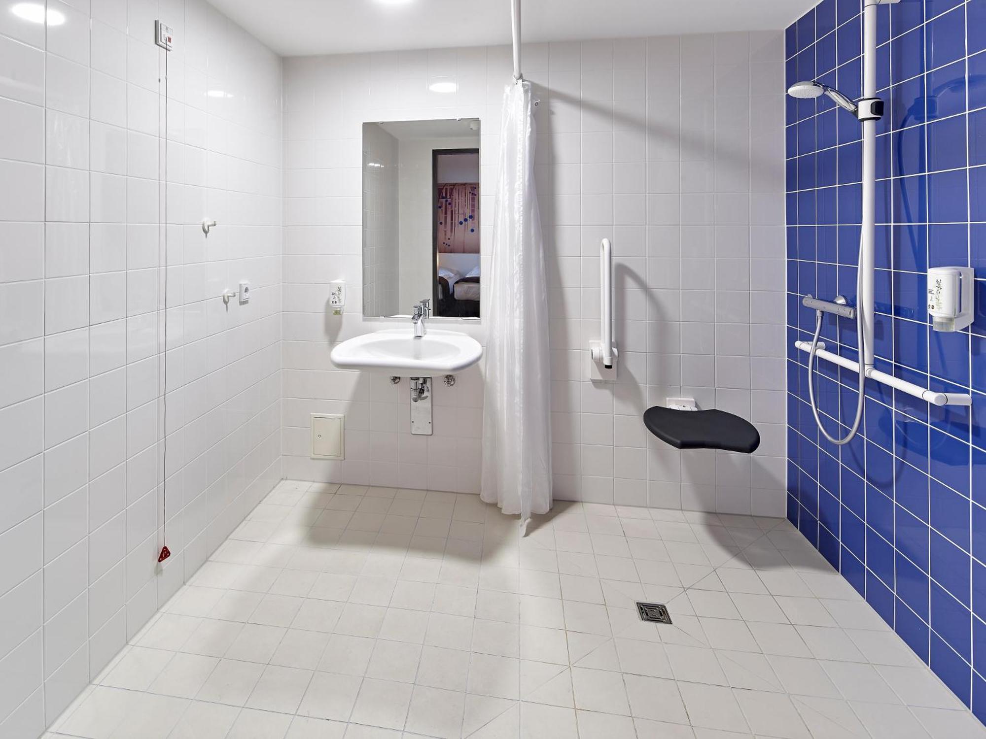 B&B Hotel Koeln-Troisdorf Bagian luar foto